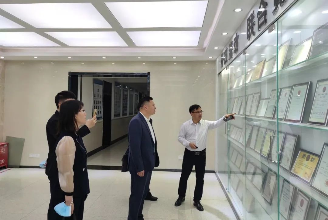 1686798323279456.jpg f04b5e2c4926e37a9c22aa87010b1cb8.jpg