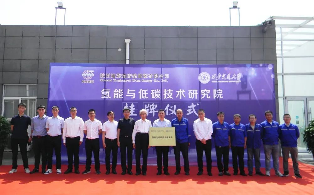 1686799190472364.jpg 9e571d21d9a10e8b18110748eaba9b3e.jpg