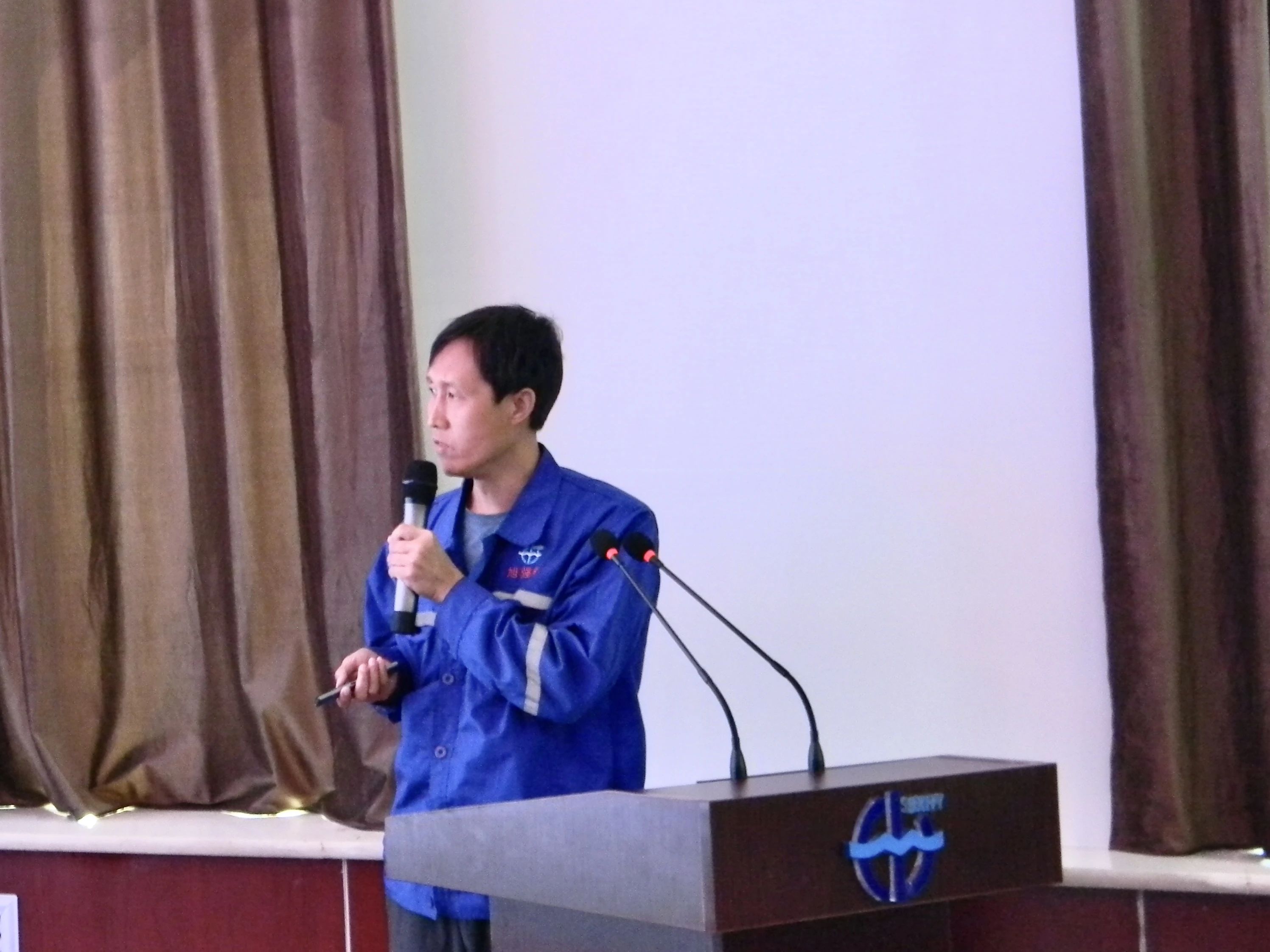 1686800484726524.jpg 7d15f57667d7601f9d4098eeea9a5423.jpg